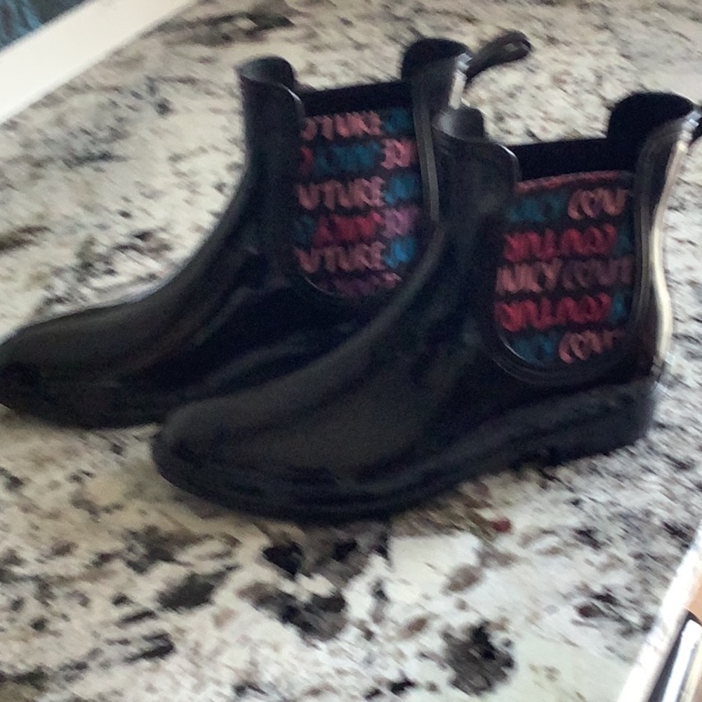 Black Ankle Rain Boots